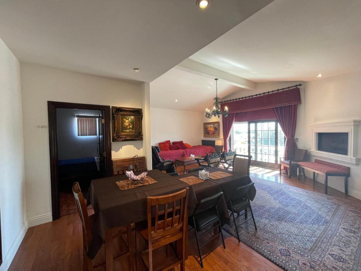 Entire Second Flr - Santa Monica Luxury Roman Villa ロサンゼルス エクステリア 写真