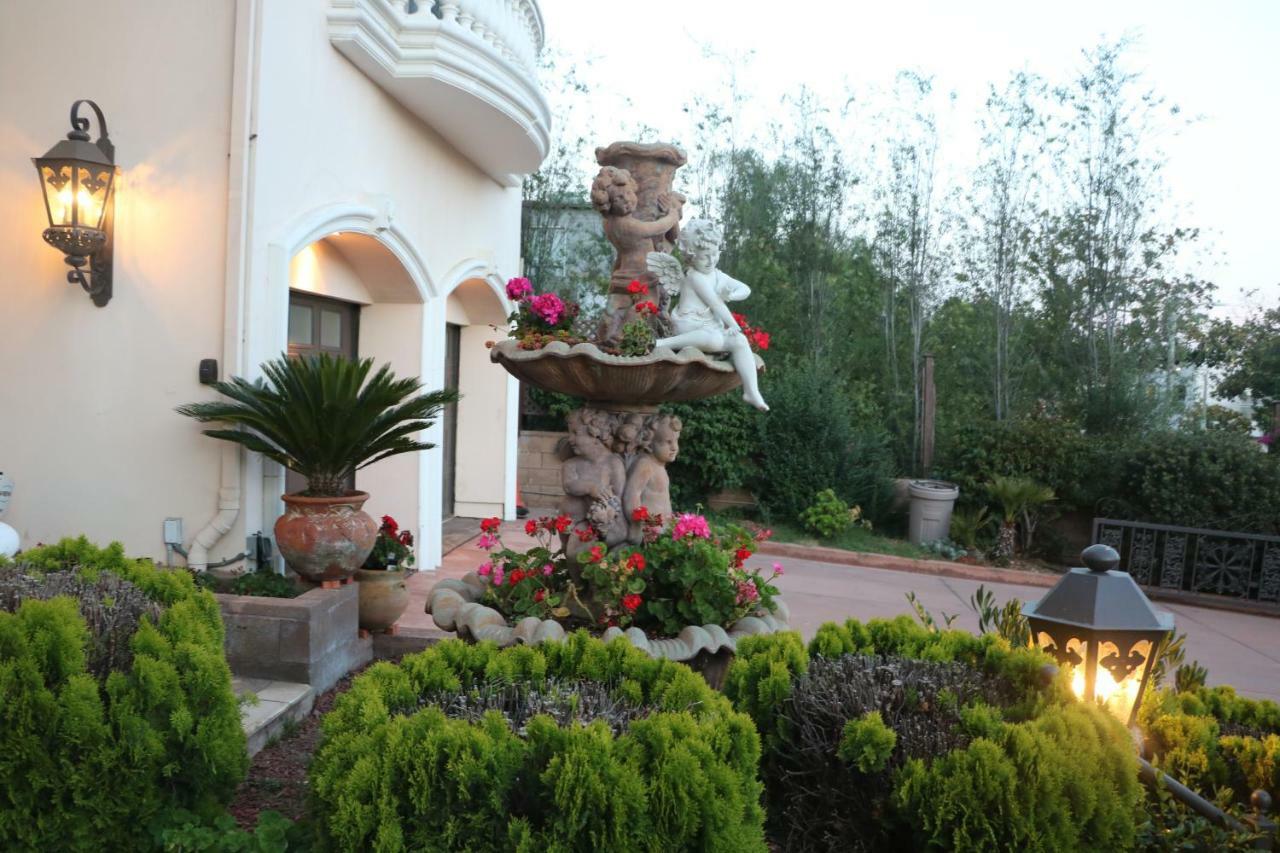 Entire Second Flr - Santa Monica Luxury Roman Villa ロサンゼルス エクステリア 写真